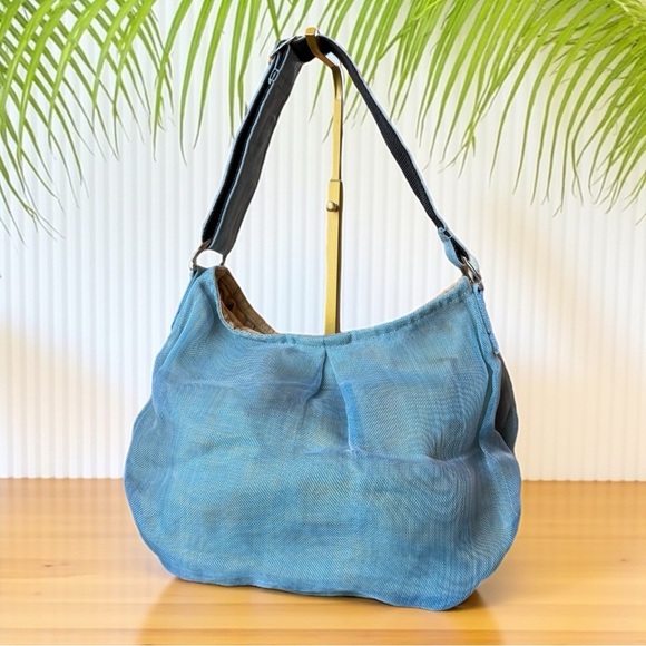 SMATERIA Blue Slouchy Recycled Mesh Shoulder Bag – Eco-Friendly Upcycled Style - Picture 3 of 13